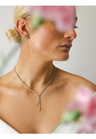 Abrazi Jet Necklace Silver