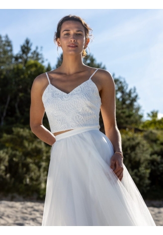 Novias Emporio Lace Bolero top ()