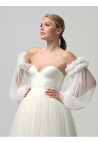 Poirier SL-001 Plissé Sleeves ()