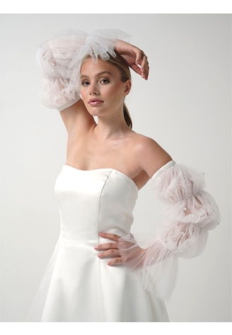 Poirier SL-002 Cape and Sleeves
