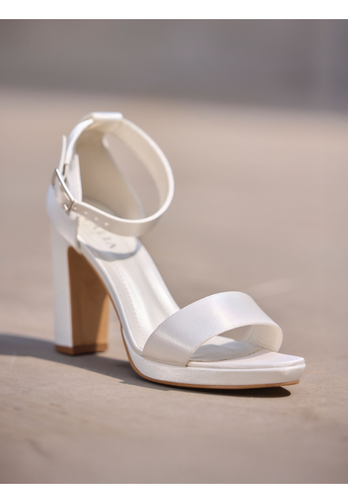 Bianco Evento Salma Bridal Shoes