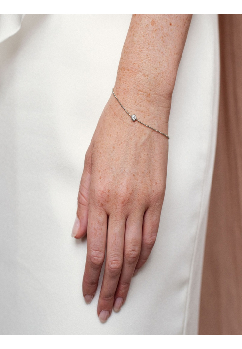 Abrazi Dainty Bracelet