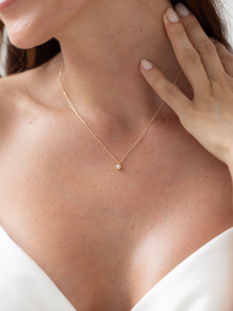 Abrazi Leia Necklace main product photo