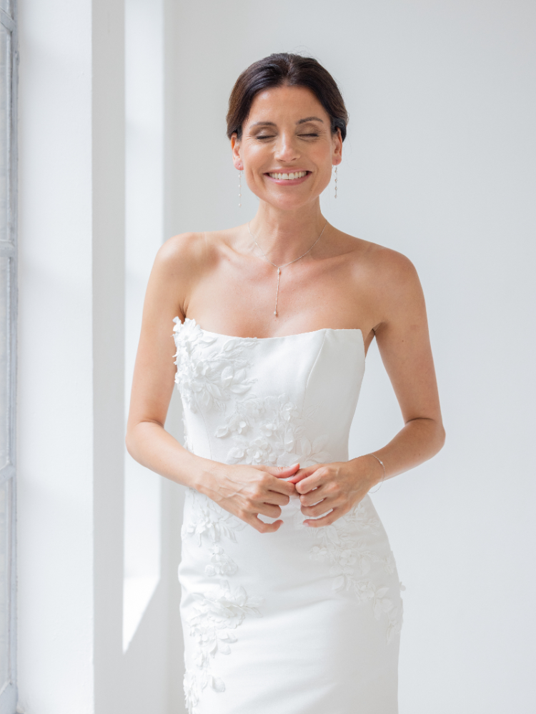 Abrazi Lou Bracelet main product photo