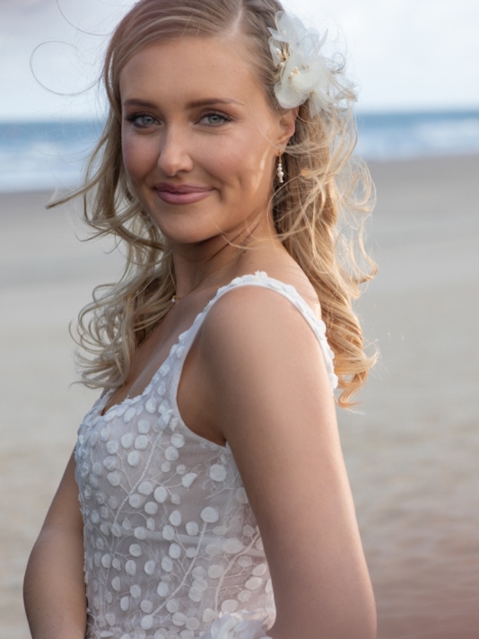 Sally Jane Bridal Florence Hairclips Gold main product photo